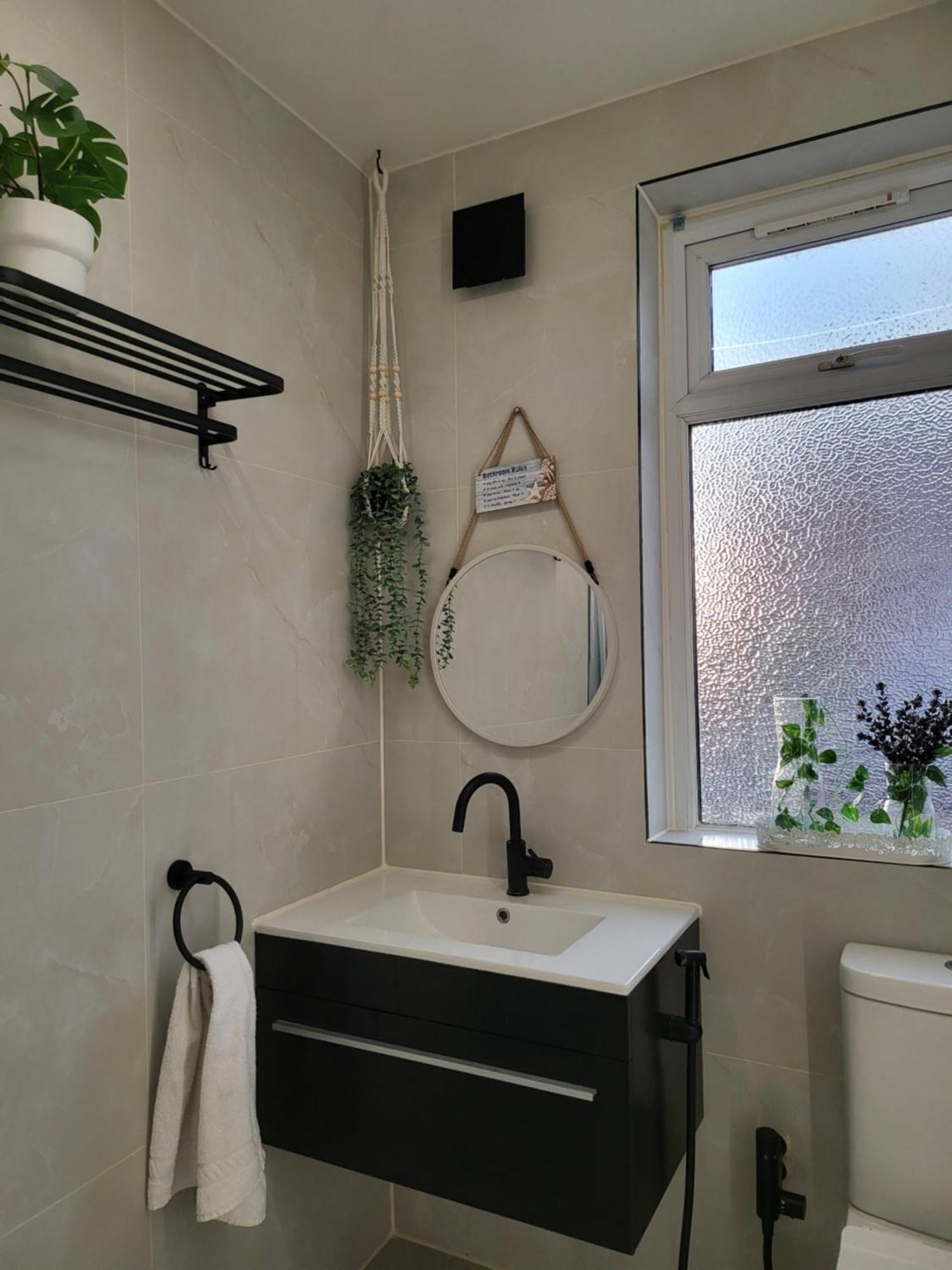 Country Style Modern Self Catering 3 Bedroom Bungalow In Blackpool Bagian luar foto