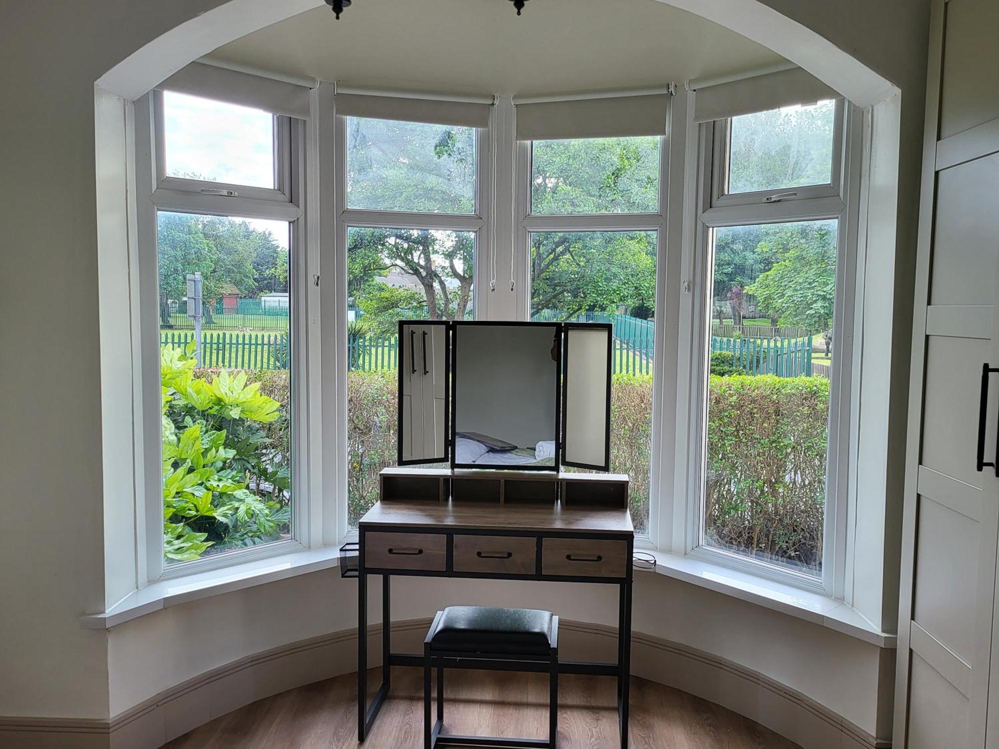 Country Style Modern Self Catering 3 Bedroom Bungalow In Blackpool Bagian luar foto